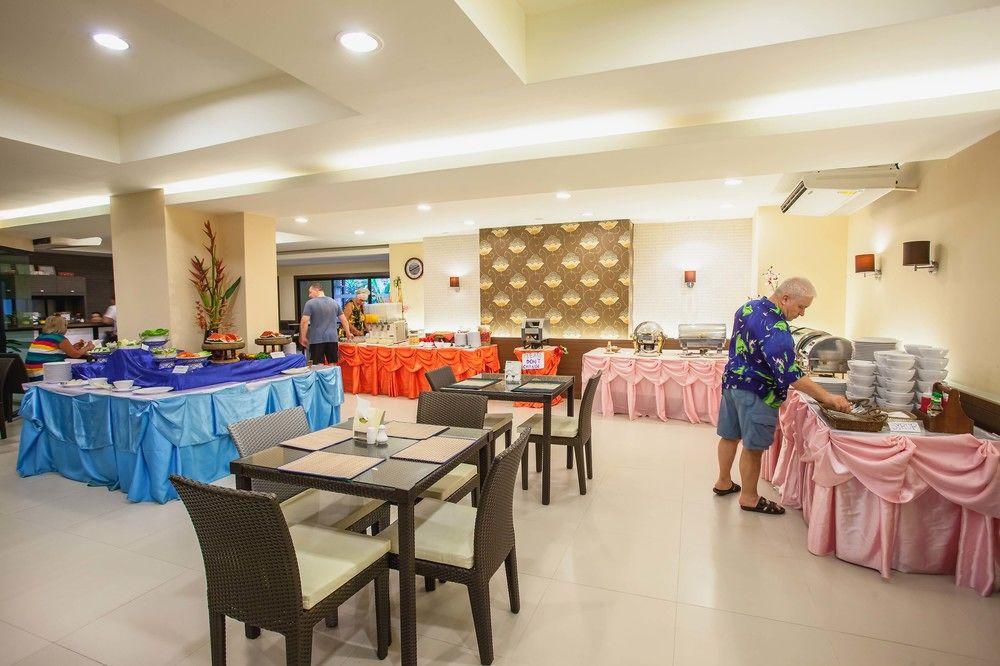Eastiny Place Hotel Pattaya Bagian luar foto