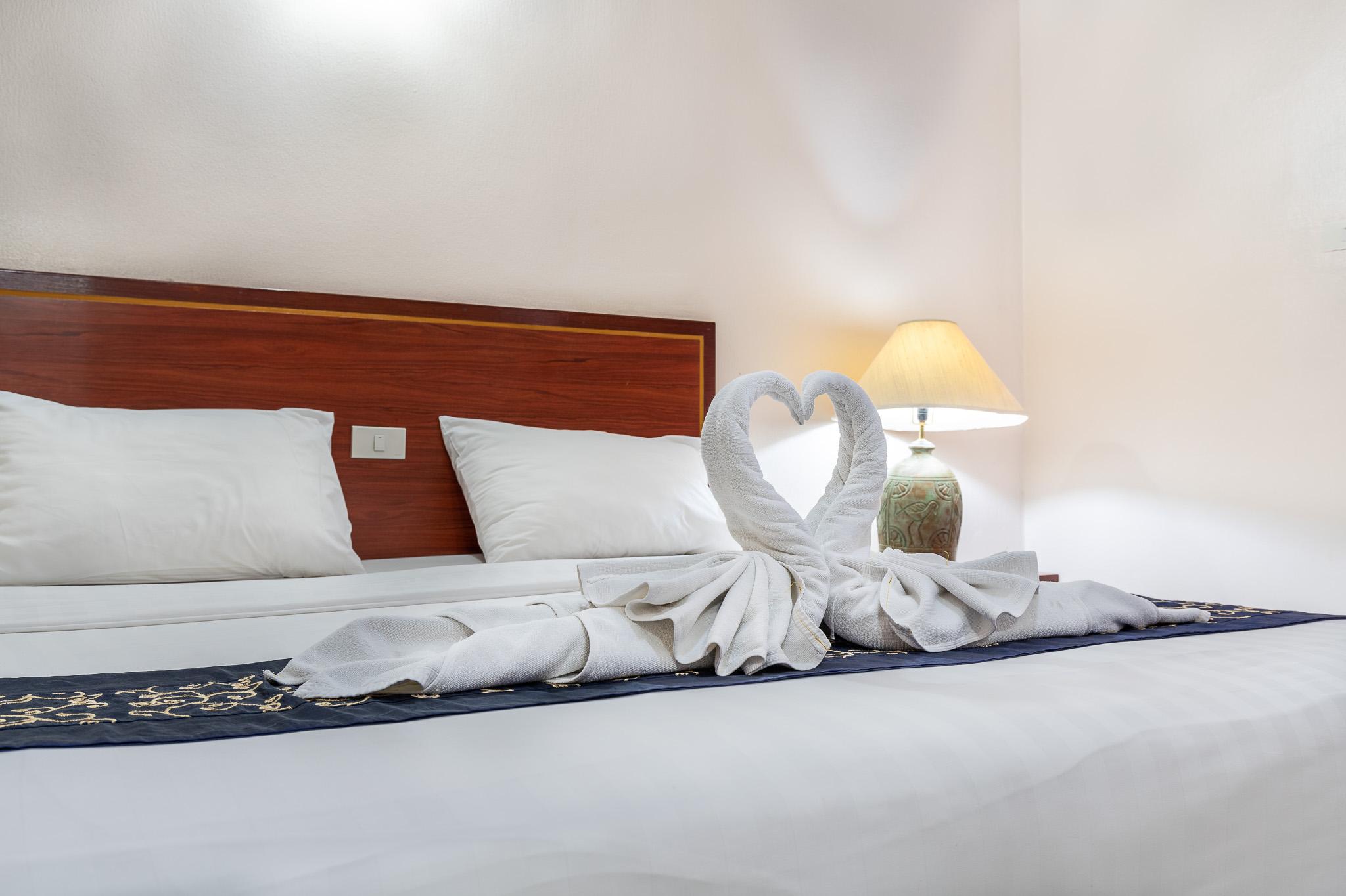 Eastiny Place Hotel Pattaya Bagian luar foto